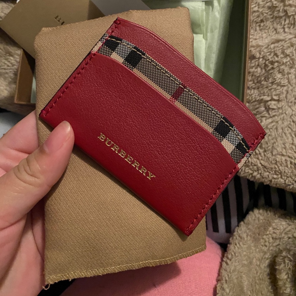 ❗️SOLD❗️Burberry Card holder